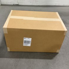 1 Parcel Box - 44 Pcs - Underwear & Socks, T-Shirts, Polos, Sweaters - Untested Customer Returns - Columbia, Darn Tough, Under Armour, The North Face - Outdoor Retailer