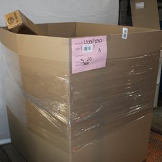 Truckload 23 Pallets - 1959 Pcs - Curtains & Window Coverings, Rugs & Mats, Sheets, Pillowcases & Bed Skirts, Bedding Sets - Mixed Conditions - Unmanifested Home, Window, and Rugs, Impulse, Madison Park, Casual Comfort