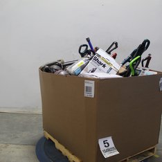 1 Pallet - 18 Pcs - Vacuums - Damaged / Missing Parts / Tested NOT WORKING - Dyson, Shark, Hoover, Shark Navigator