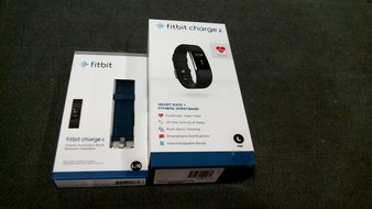 CLEARANCE! 7 Pcs – Fitbit Activity & Sleep Trackers – Refurbished (GRADE A, GRADE B, No USB Cable) – Models: FB407SBKL