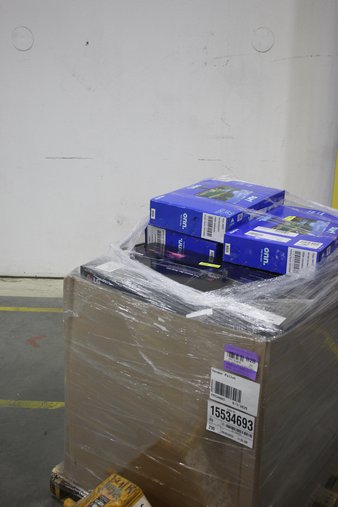 3 Pallets – 944 Pcs – Other, Apple Watch, Cases, Audio Headsets – Untested Customer Returns – Walmart