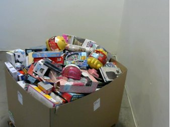 Pallet – 106 Pcs – Action Figures, Dolls, DVD & Blu-ray Players, Fragrances – Customer Returns – Mega Construx Pokemon, Onn, Philips, VTECH
