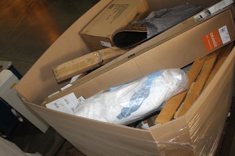 6 Pallets – 854 Pcs – Curtains & Window Coverings, Decor, Bedding Sets, Sheets, Pillowcases & Bed Skirts – Like New or New Customer Returns – JC Penney