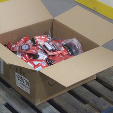 1 Parcel Box - 64 Pcs - Milwaukee Tools - Untested Customer Returns - Major Retailer