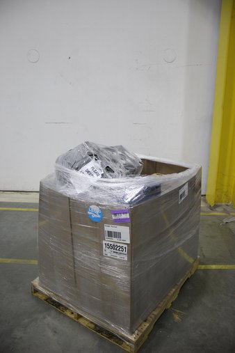 3 Pallets – 122 Pcs – Automotive Accessories, Power, Unsorted – Untested Customer Returns – Walmart