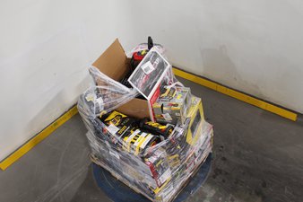 1 Pallets – 35 Pcs – Automotive Accessories, Hand – Untested Customer Returns – Walmart